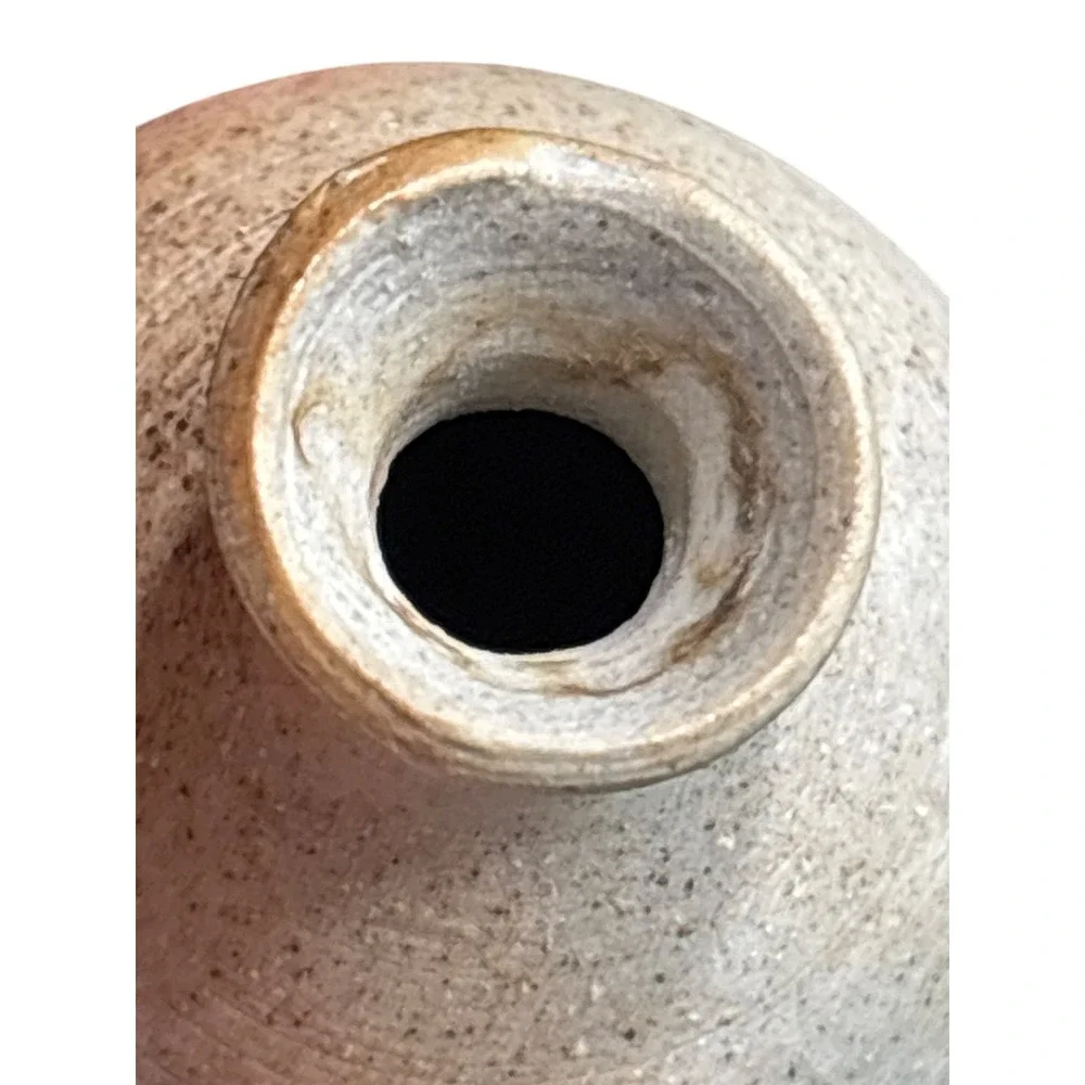 Handmade versatile stoneware